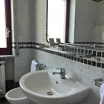 Giovanna Hotel