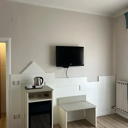 Giovanna Hotel 3*
