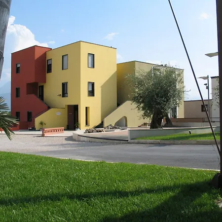 Giovanna Hotel 3*